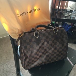 Louis Vuitton Speedy 30